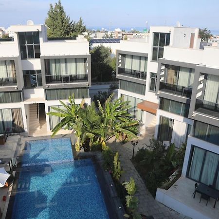 Del Mare Park Hotel Кирения Екстериор снимка