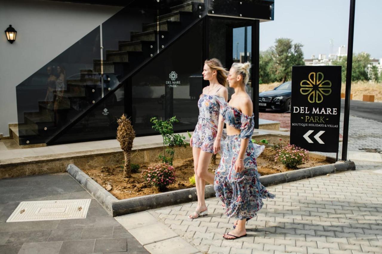 Del Mare Park Hotel Кирения Екстериор снимка