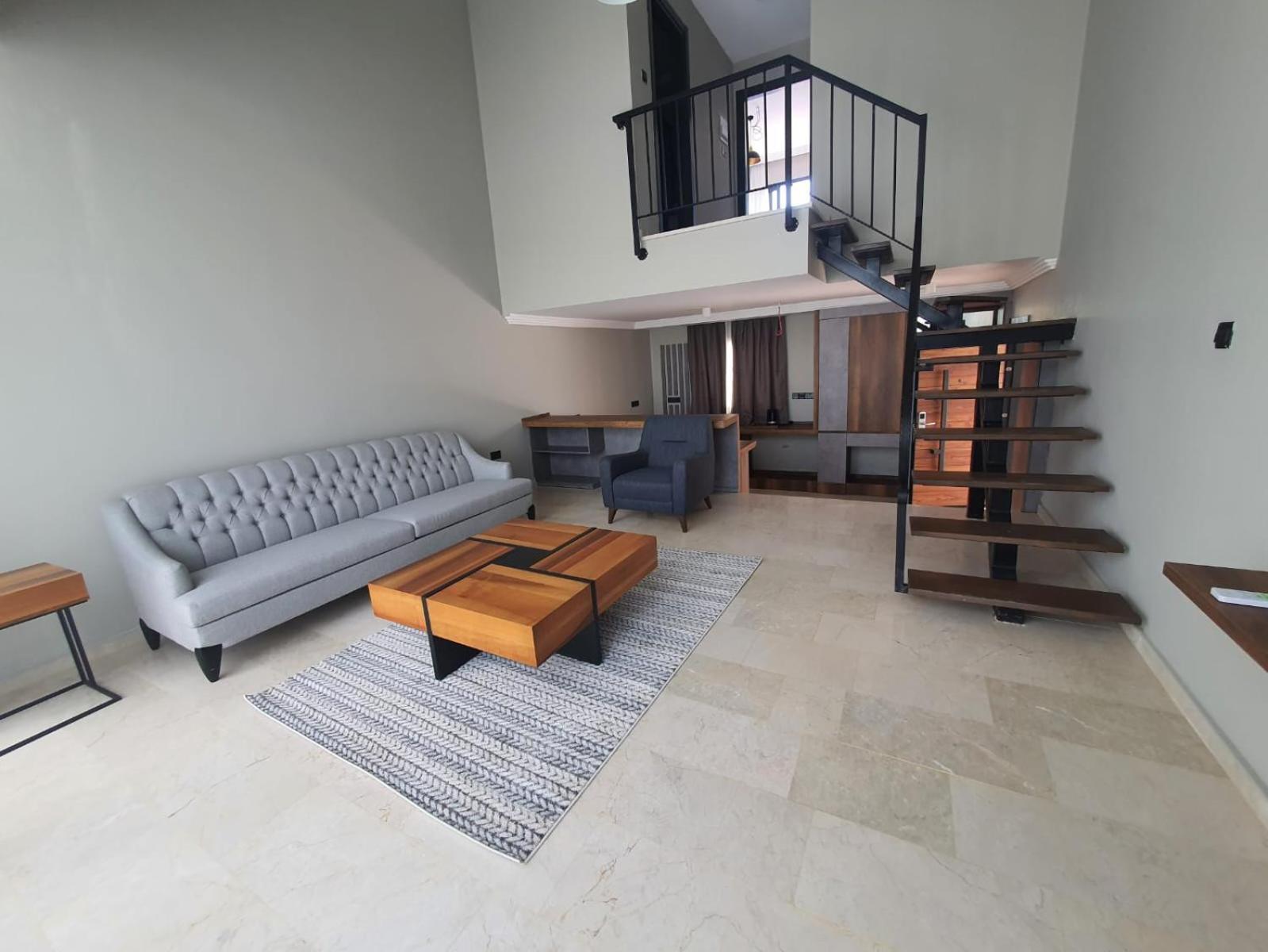 Del Mare Park Hotel Кирения Екстериор снимка