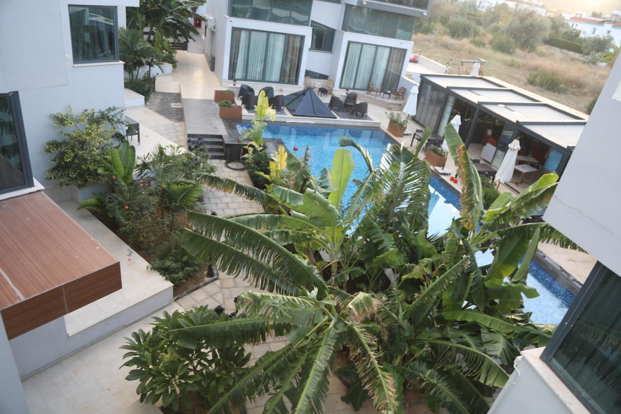 Del Mare Park Hotel Кирения Екстериор снимка